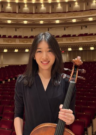 Angela Yinying Sun