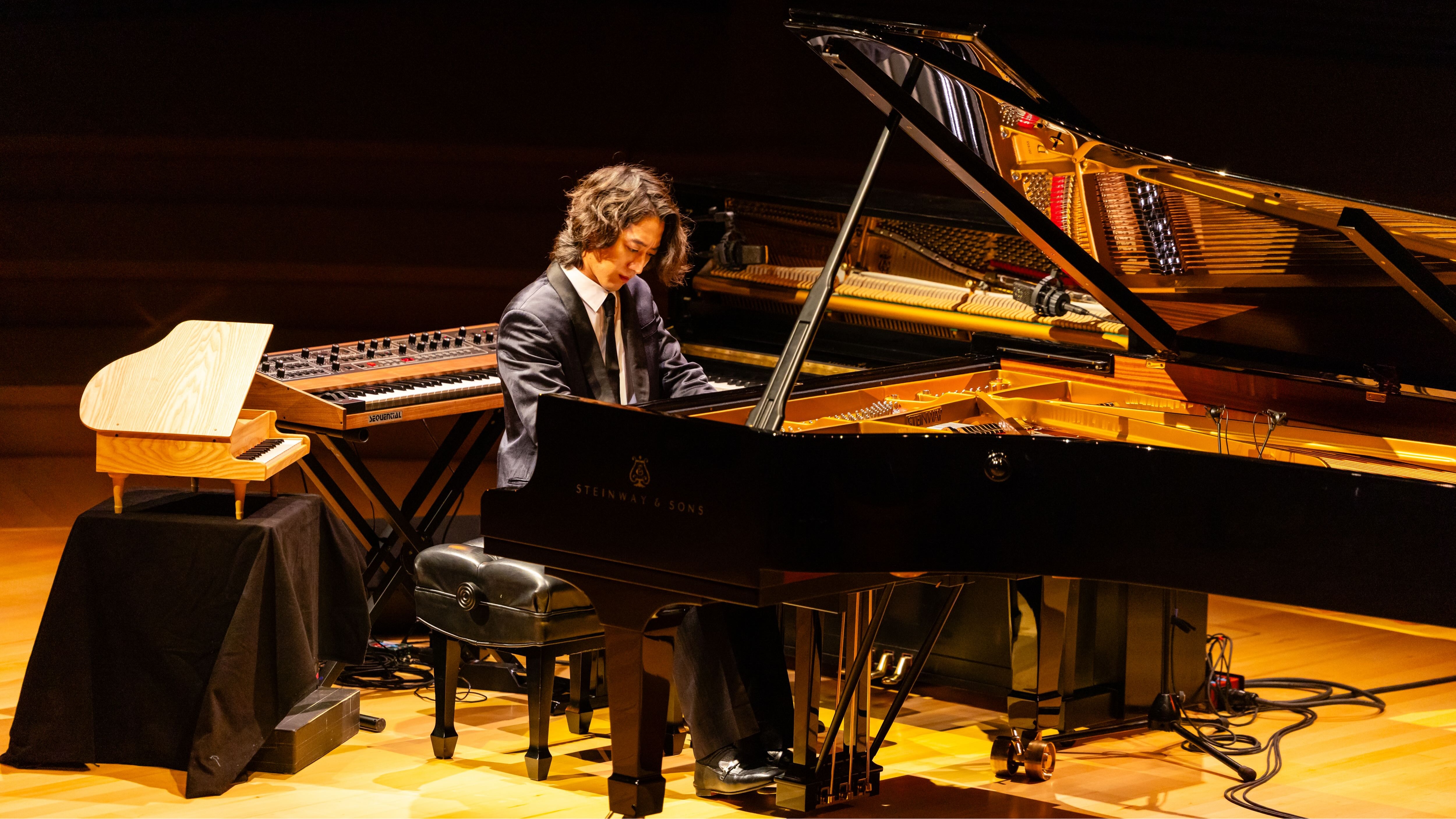 Hayato Sumino