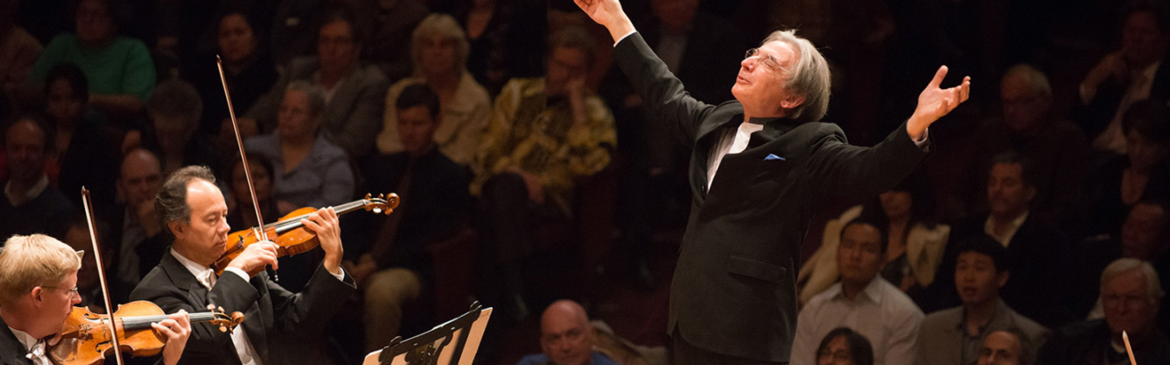 slide-conducting-1350x520.jpg