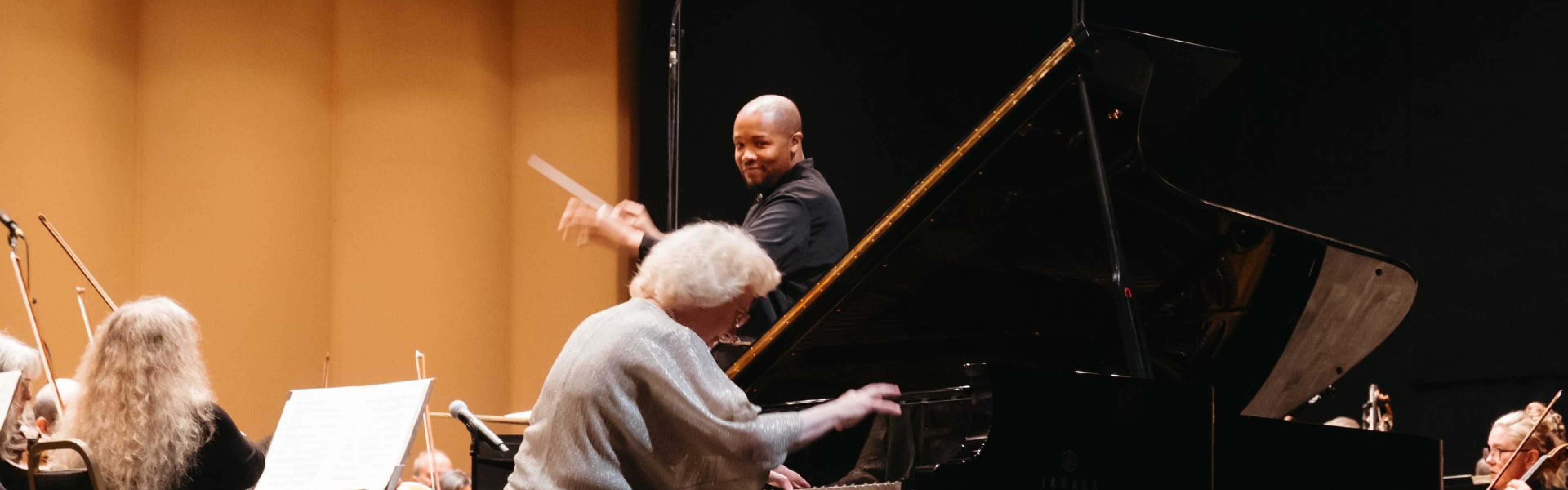 Oakland Symphony, Sara Davis Buechner