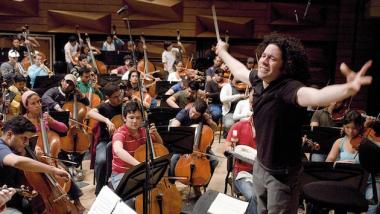 Dudamel_and_NYOV_header1.jpg