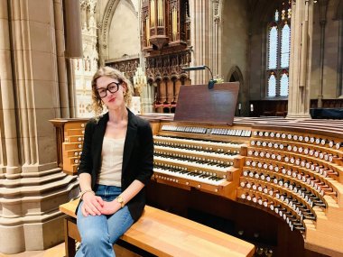 Concert organist Mina Marie Jelinek 