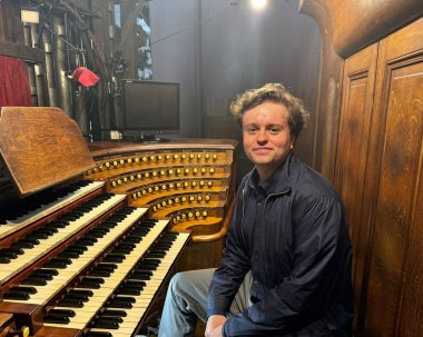 Daly Thomson organist