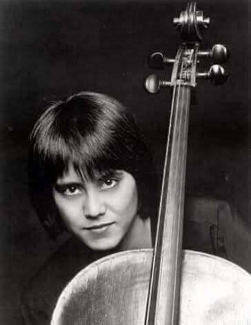 Thalia Moore, cello