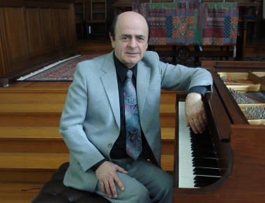 Rami Bar-Niv at piano