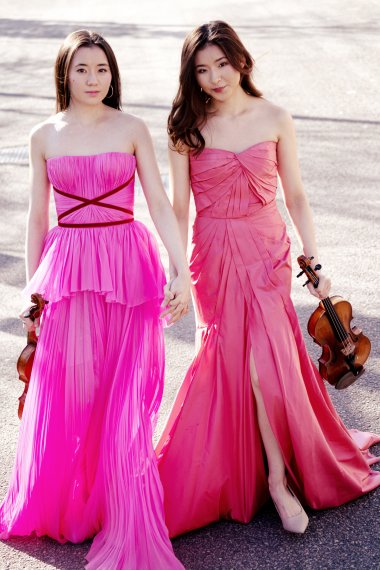 Hina and Fiona | Credit: Frans Jensen