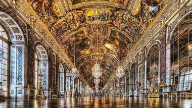versailles-header.jpg