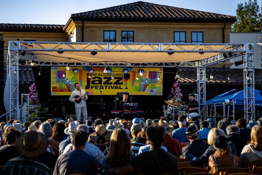 Hamilton de Holanda Trio at Healdsburg Jazz