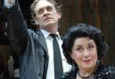 sweeneytodd_wide.jpg
