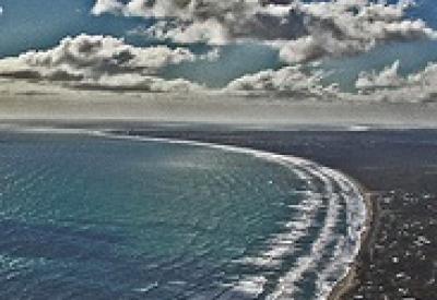 Kapiti coast, Wellington, New Zealand <br>Photo by Phillip Capper