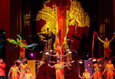 cal-performances-peking-acrobats-1-brittany-app.jpg