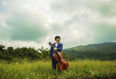 Zlatomir Fung and Janice Carissa perform Sunday, November 20, 2022 in Hertz Hall. Pictured: Zlatomir Fung. (credit: Courtesy of Zlatomir Fung)