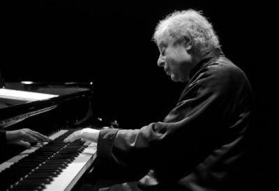 Sir András Schiff, piano