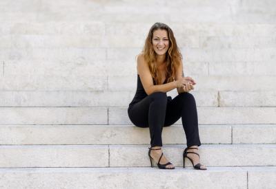 California Symphony celebrates the legacy of one of the greatest composers for the piano, and takes audiences on a musical trip to the City of Light, with "Chopin in Paris," presented Feb. 4–5, 2023 at the Lesher Center for the Arts in Walnut Creek. Pianist Maria Radutu (pictured) headlines the evening with Chopin’s "Piano Concerto No. 1" (in E minor, Op. 11). Photo Credit: Ulrik Hölzl