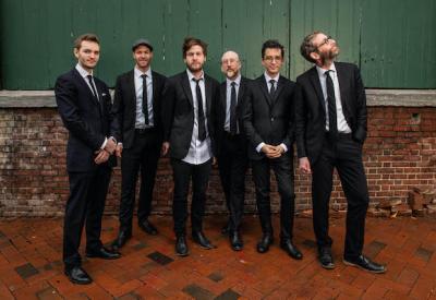 "Baroque Band" RUCKUS