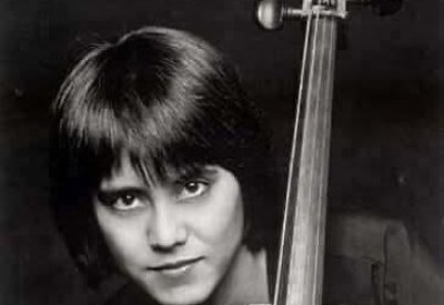 Thalia Moore, cello