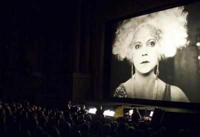 Silents-header_0.jpg