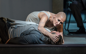 Simon O'Neill as Parsifal and Angela Denoke as Kundry in the Royal Opera's <em>Parsifal</em><br>Photo by Clive Barda Simon O'Neill as Parsifal and Angela Denoke as Kundry in the Royal Opera's <em>Parsifal</em> Photo by Clive Barda