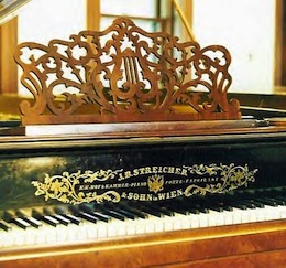Brahms' Streicher piano
