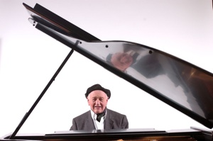 Pippin and Piano: going steady
