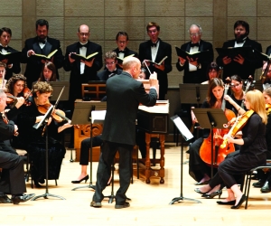 Jeffrey Thomas directs the American Bach Soloists and Chorus Jeffrey Thomas directs the American Bach Soloists and Chorus